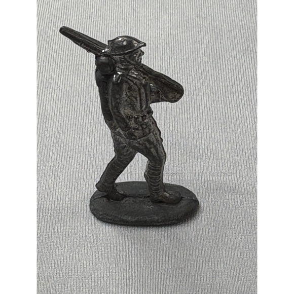 Vintage 2 Piece 2" Cast Lead Flat Figures WW1 Military Army Soldier Rifleman - Picture 5 of 6